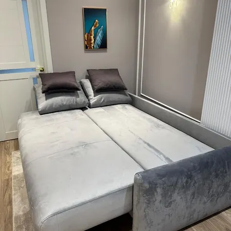 Modern Penthouse With Panoramic View Royal Braus * Chisinau